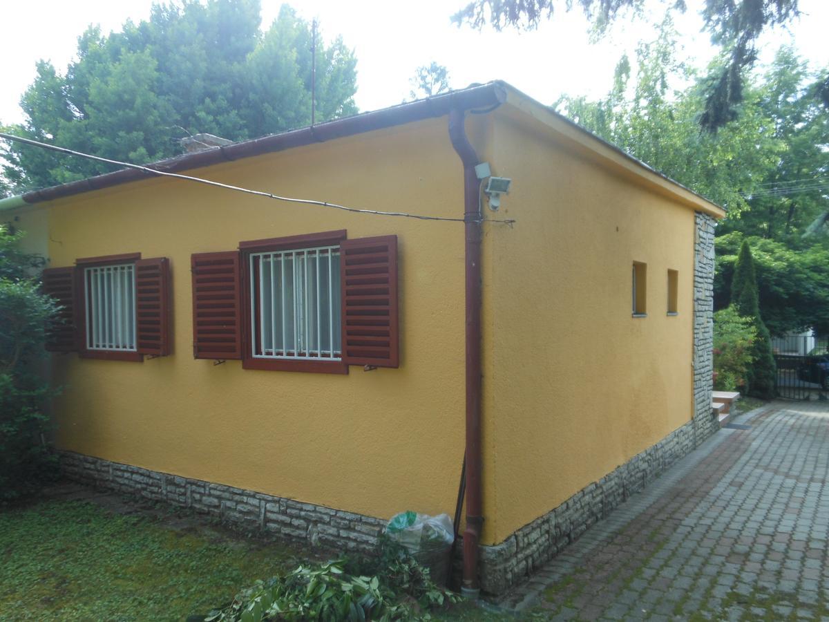 Cozy Family At The Nyaraló Siófok